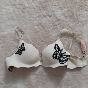 NWT Victoria Secret bra